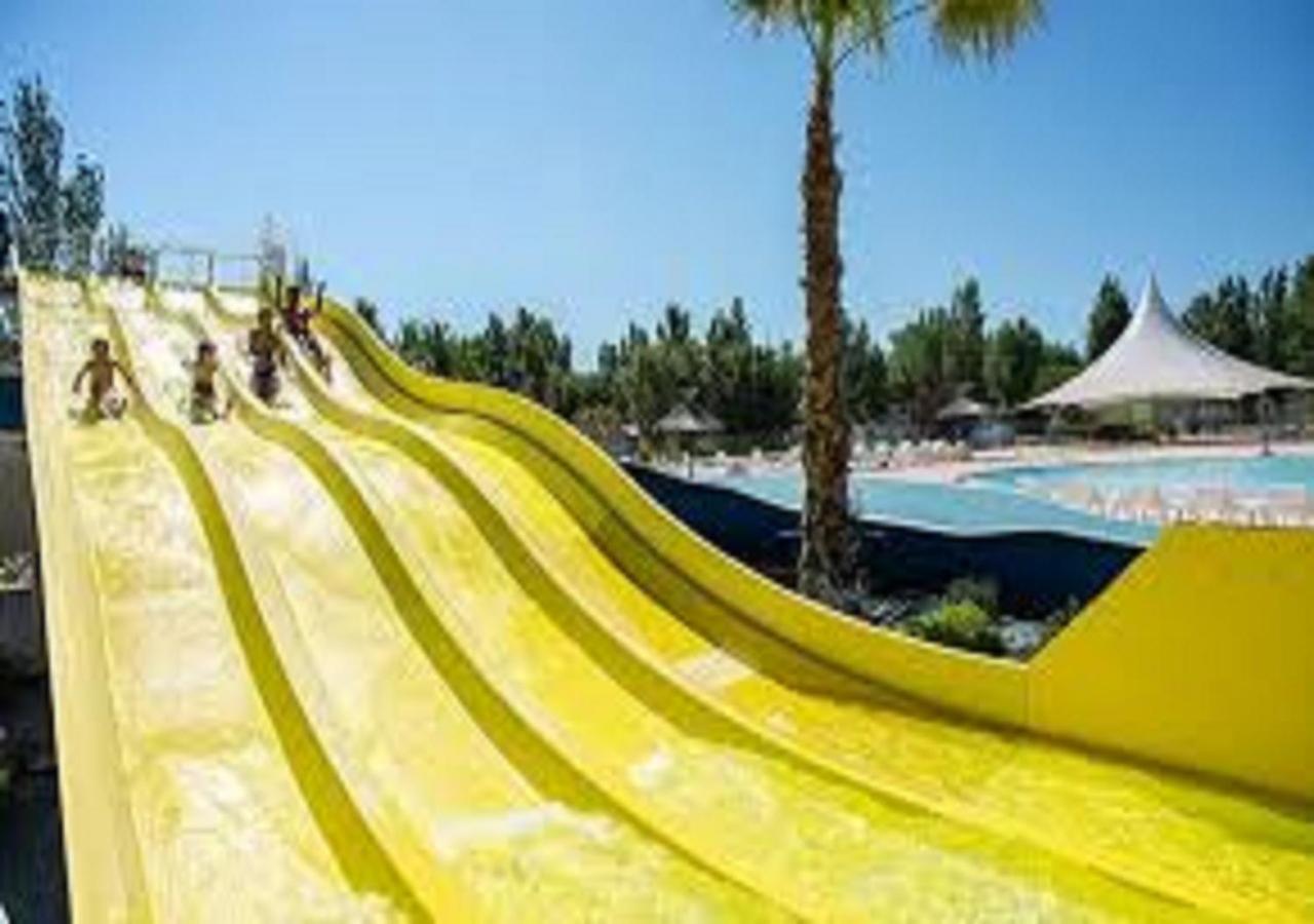 Camping La Carabasse Vias-Plage-T4 Climatise,Tout Confort, Emplacement Calme ! Ngoại thất bức ảnh